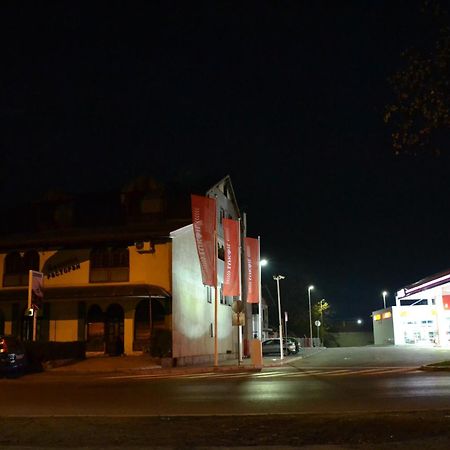 B&B Bebinac Leskovac  Buitenkant foto