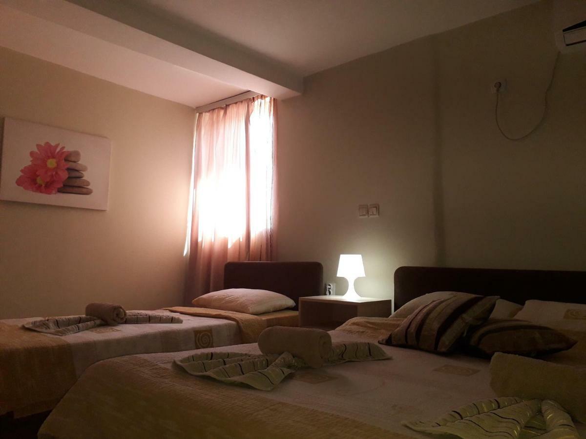 B&B Bebinac Leskovac  Buitenkant foto