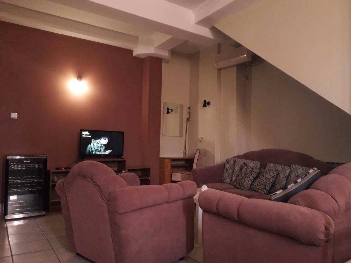 B&B Bebinac Leskovac  Buitenkant foto