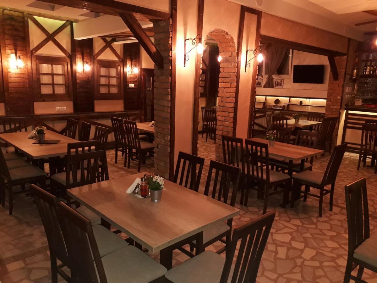 B&B Bebinac Leskovac  Buitenkant foto