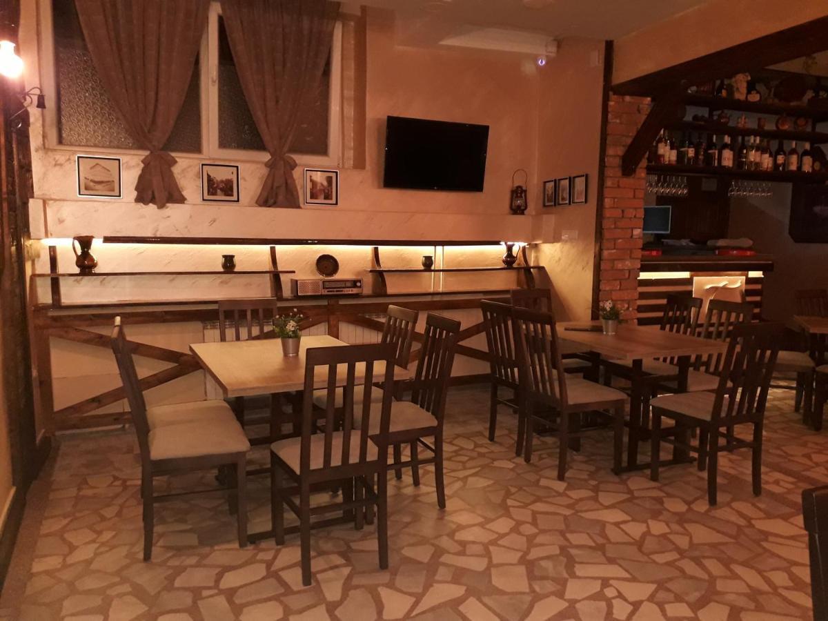 B&B Bebinac Leskovac  Buitenkant foto