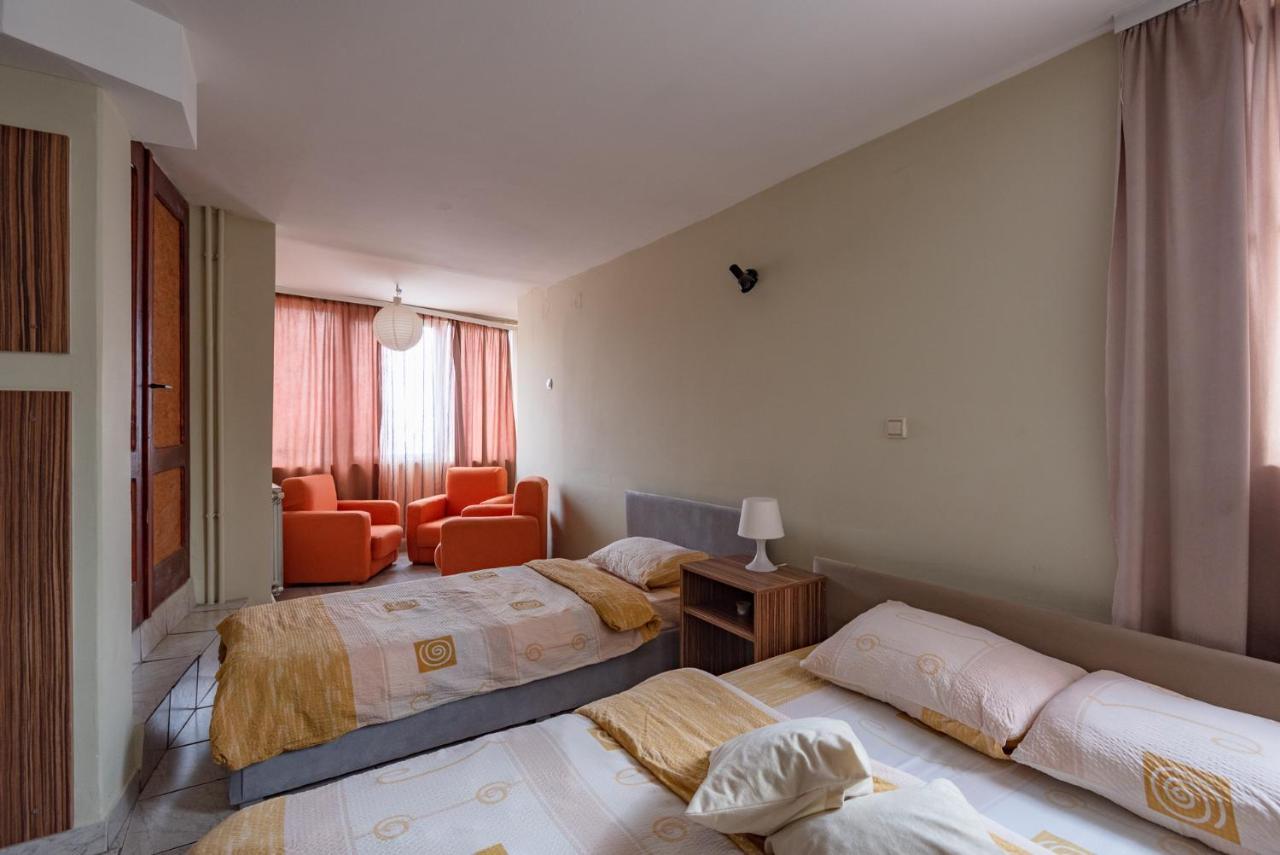 B&B Bebinac Leskovac  Buitenkant foto