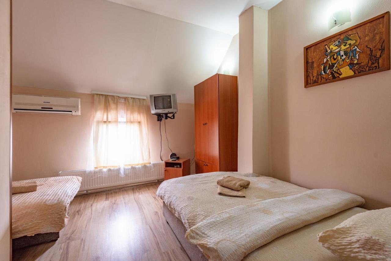 B&B Bebinac Leskovac  Buitenkant foto